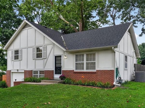 8344 England Street, Overland Park, KS 66212