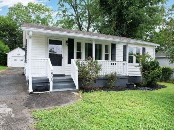 806 Willow Street, Cleveland, TN 37311