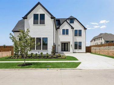 9423 Winter Bloom Street, Frisco, TX 75035