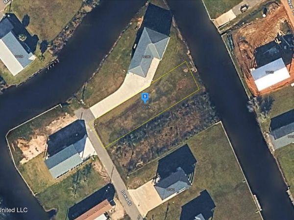 11078 Iowa Street, Bay Saint Louis, MS 39520