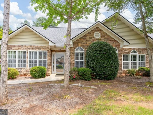 3706 Villa Springs Circle, Powder Springs, GA 30127