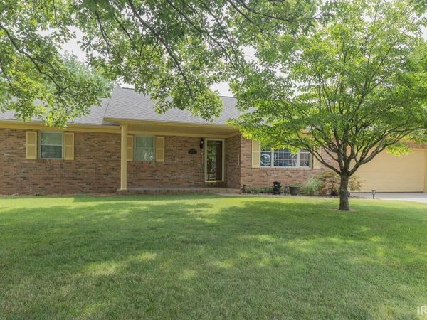 1110 Cherry Hills Drive, Mount Vernon, IN 47620