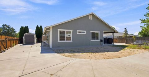 969 Red Falcon Way Way, Sparks, NV 89441 Photo