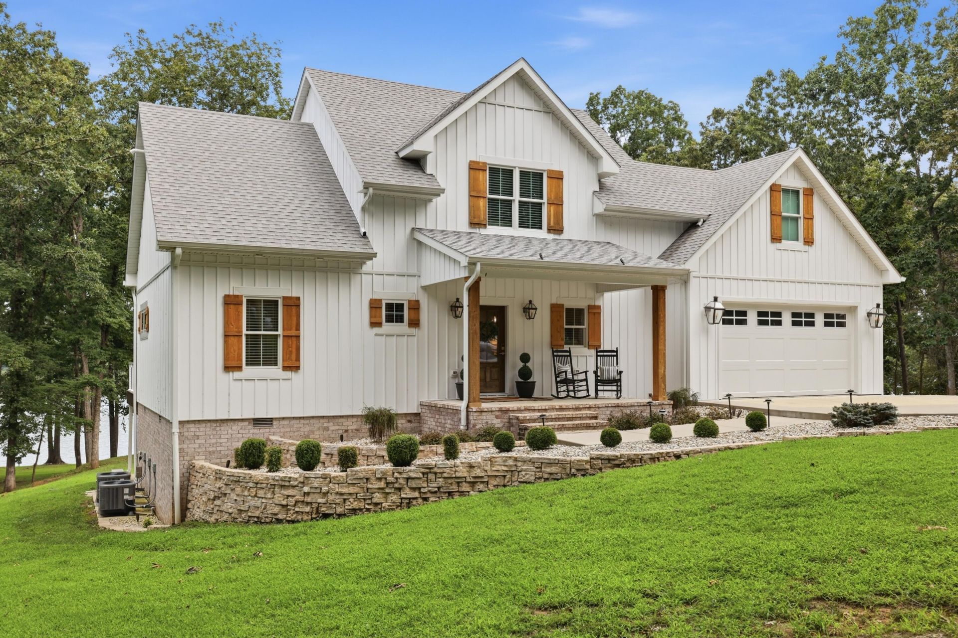 175 Edgewater Lane , Benton, KY 42025
