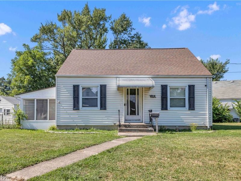 4082 Palm Avenue, Lorain, OH 44055 Photo 1