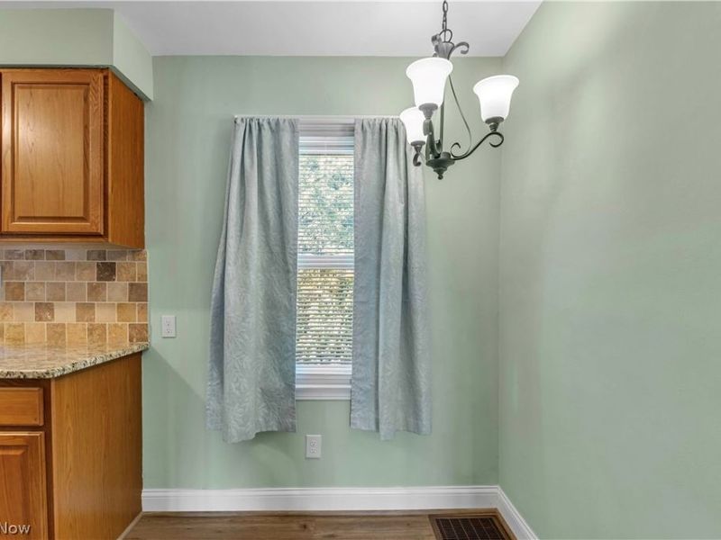 4082 Palm Avenue, Lorain, OH 44055 Photo 11