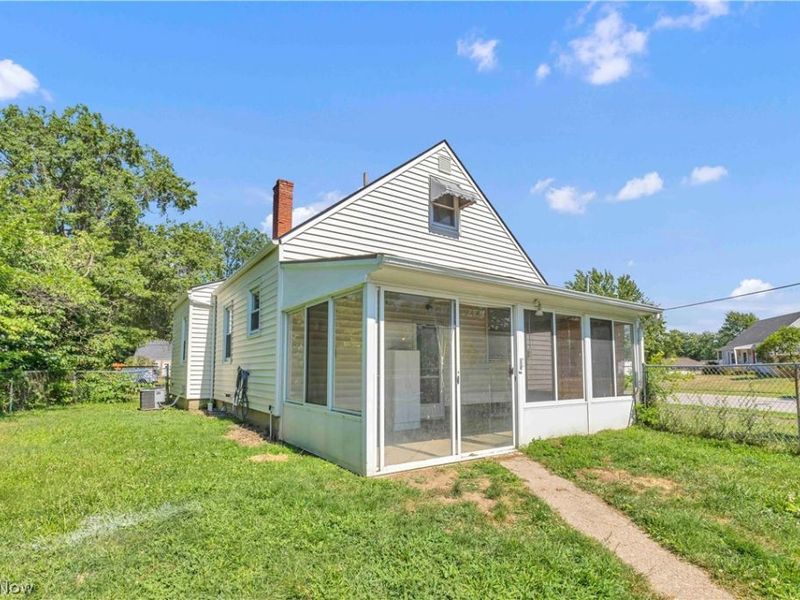 4082 Palm Avenue, Lorain, OH 44055 Photo 6