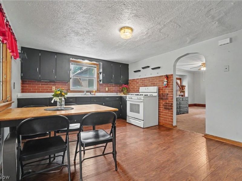 461 S Prospect Street, Ravenna, OH 44266 Photo 6