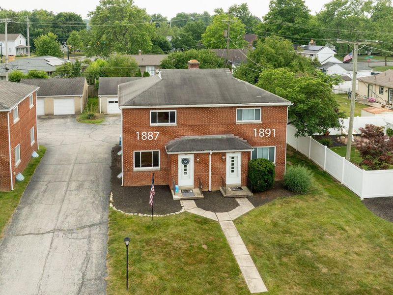 1887-1891 Kentwell Road, Upper Arlington, OH 43221 Photo 1