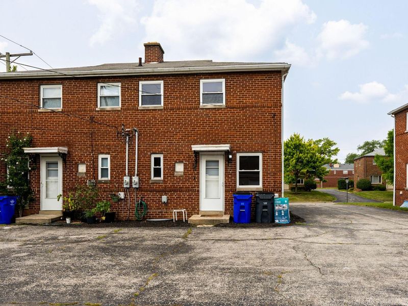 1887-1891 Kentwell Road, Upper Arlington, OH 43221 Photo 5