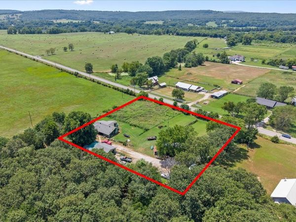 14482 Goshen Tuttle Road , Elkins, AR 72727