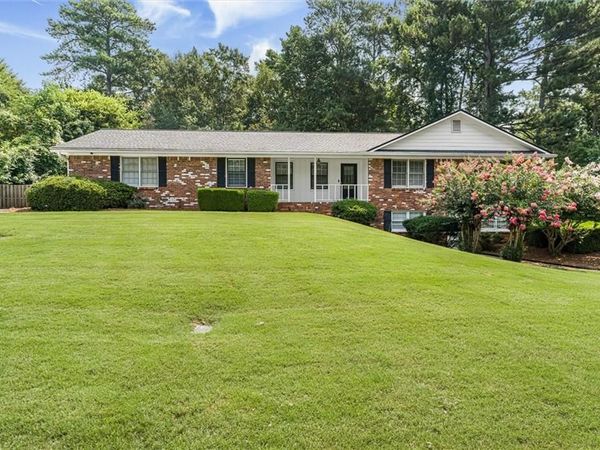226 Machelle Lane SW, Marietta, GA 30064