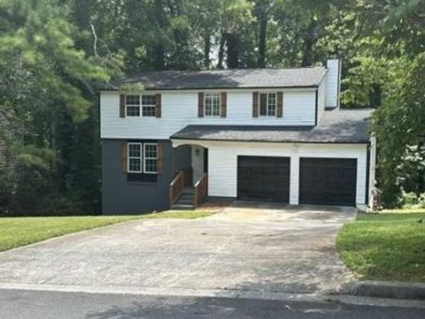 1906 Madras Court , Lithonia, GA 30058
