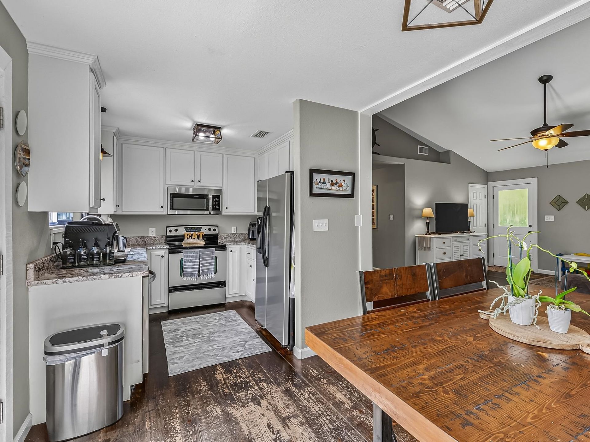 8260 Smith Creek, Sopchoppy, FL 32358 Photo