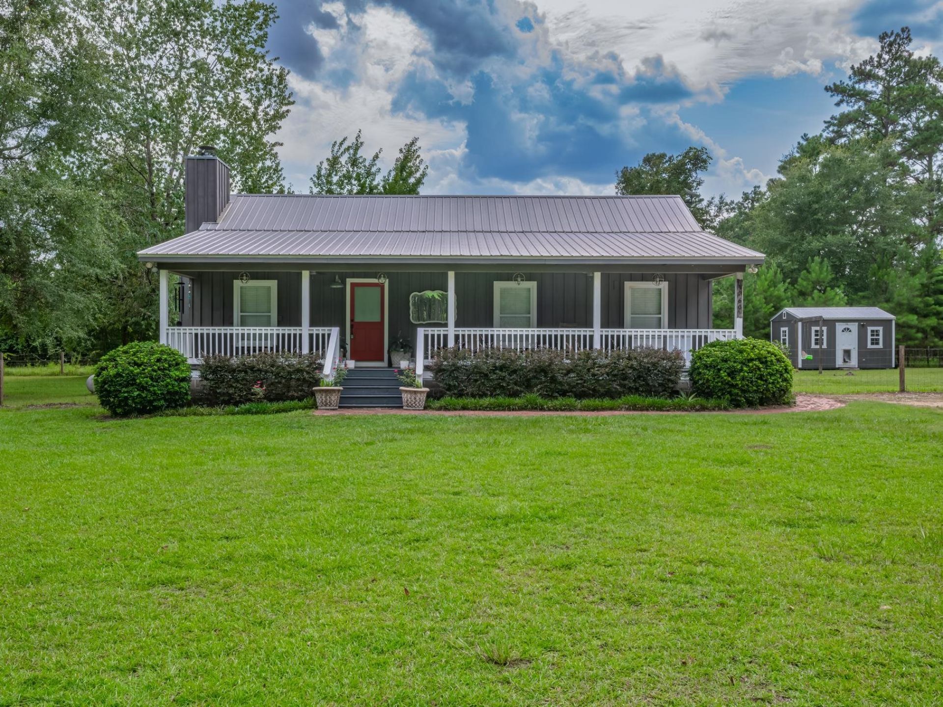 8260 Smith Creek, Sopchoppy, FL 32358 Photo