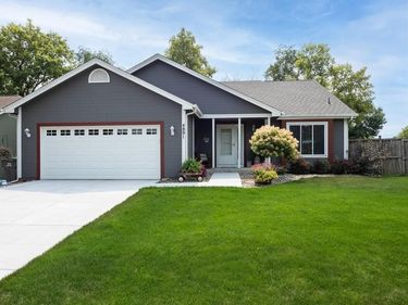 4891 S Park Drive , Savage, MN 55378