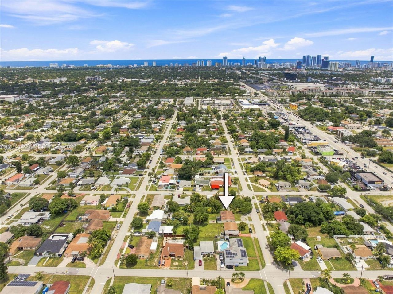 2439 Mayo St, Hollywood, FL 33020 Photo