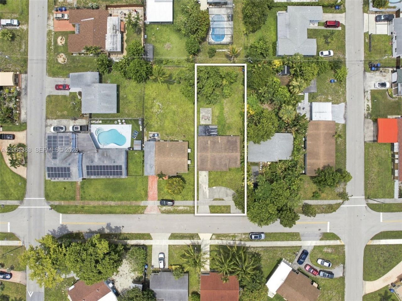 2439 Mayo St, Hollywood, FL 33020 Photo