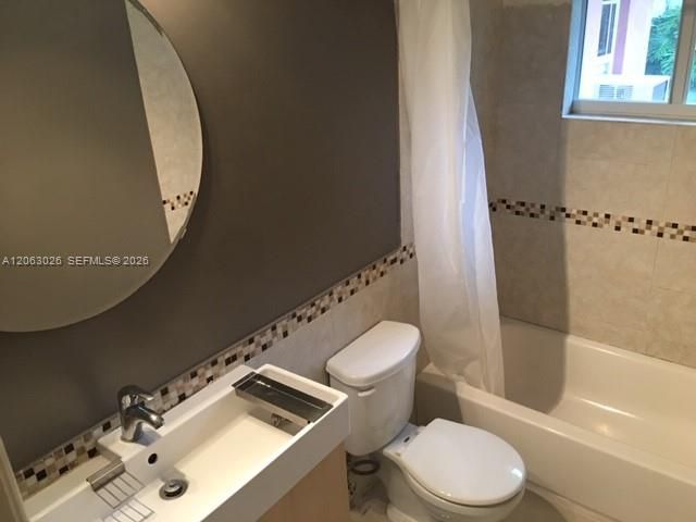 7521 NW 23rd St , Sunrise, FL 33313 Photo