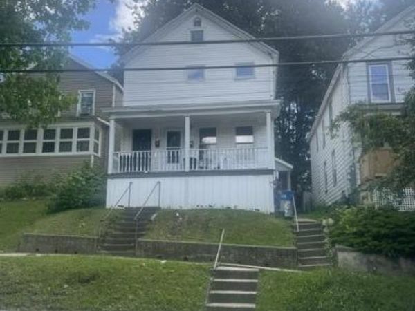 12 1/2 E Clinton Street, Unit 2, Johnstown, NY 12095