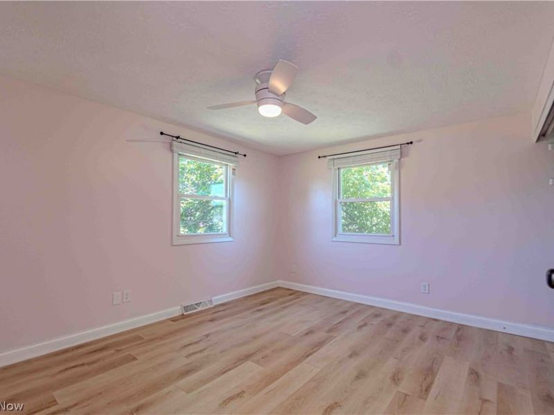 932 Richards Drive, Louisville, OH 44641 Photo 22