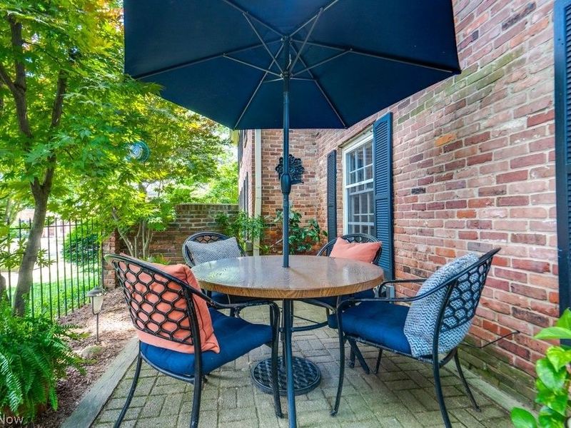 1265 Wednesbury Circle, Unit 3A, Akron, OH 44313 Photo 6