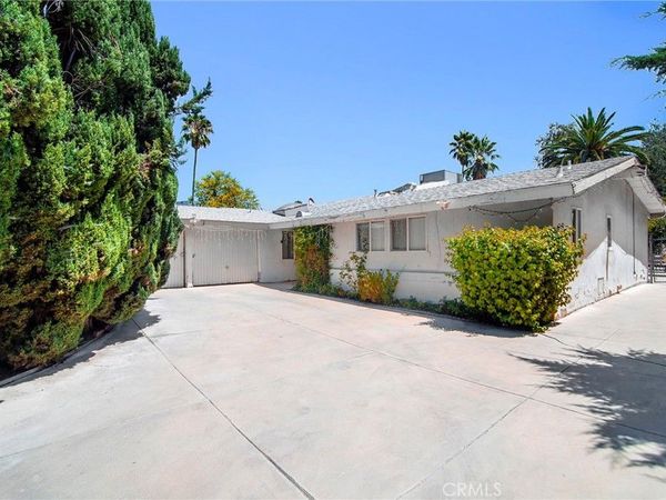 5614 Oso Avenue, Woodland Hills, CA 91367