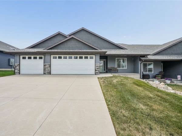 4409 Banar Avenue SW, Cedar Rapids, IA 52404