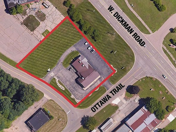 4651 W Dickman Road, Battle Creek, MI 49037