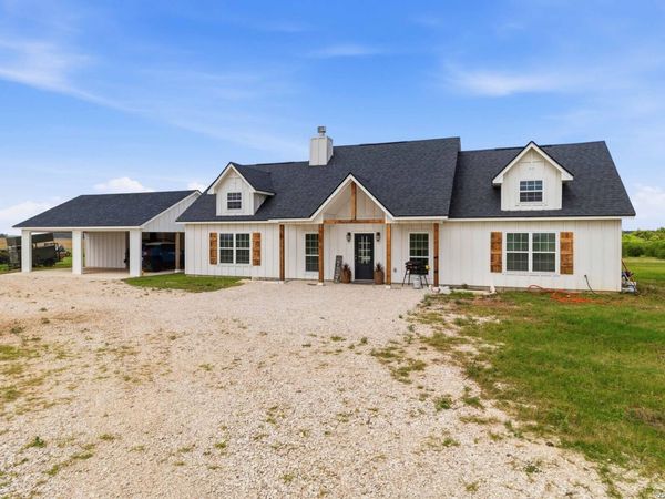 2194 S Ranch Rd 187, Sabinal, TX 78881