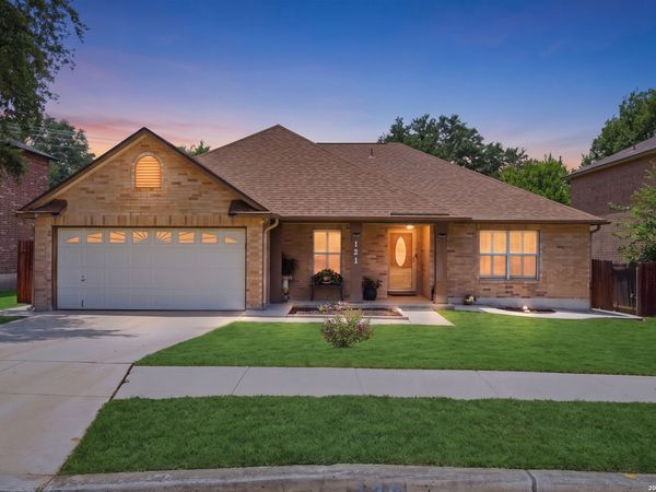 121 Springtree Pkwy, Cibolo, TX 78108