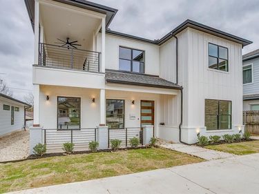 2705 Gordon Avenue, Fort Worth, TX 76110