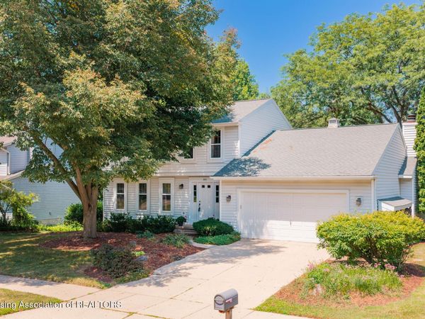 1810 Shadywood Lane, Okemos, MI 48864