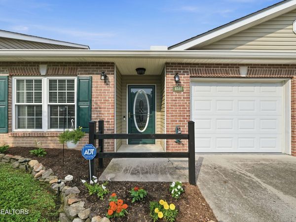6511 Arborcrest Way, Knoxville, TN 37918