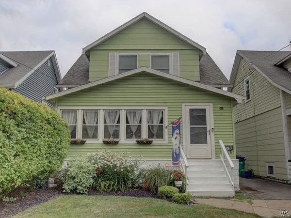32 Tamarack Street, Buffalo, NY 14220