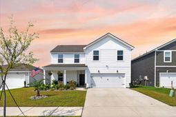 711 Willow Bark Court photo 4