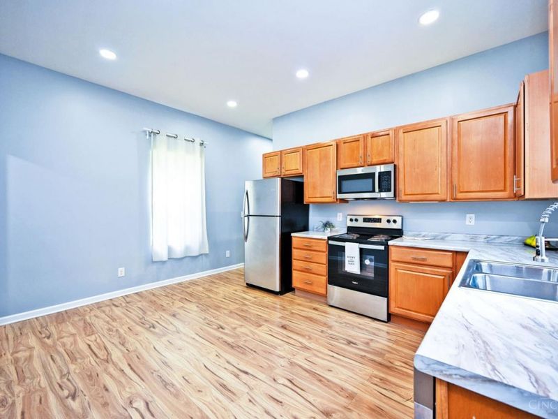 3810 Llewellyn Avenue, Cincinnati, OH 45223 Photo 9
