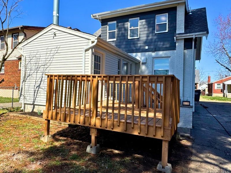 1811 Emerson Avenue, Cincinnati, OH 45239 Photo 5