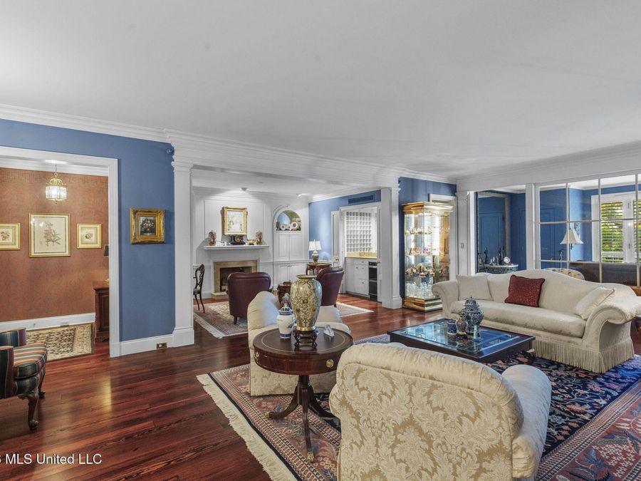 Property Image 6