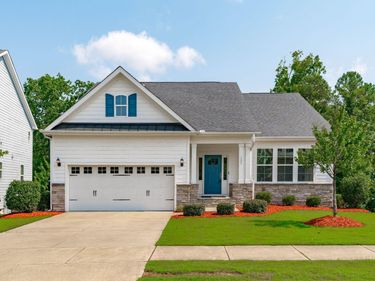 121 Cahors Trail, Holly Springs, NC 27540