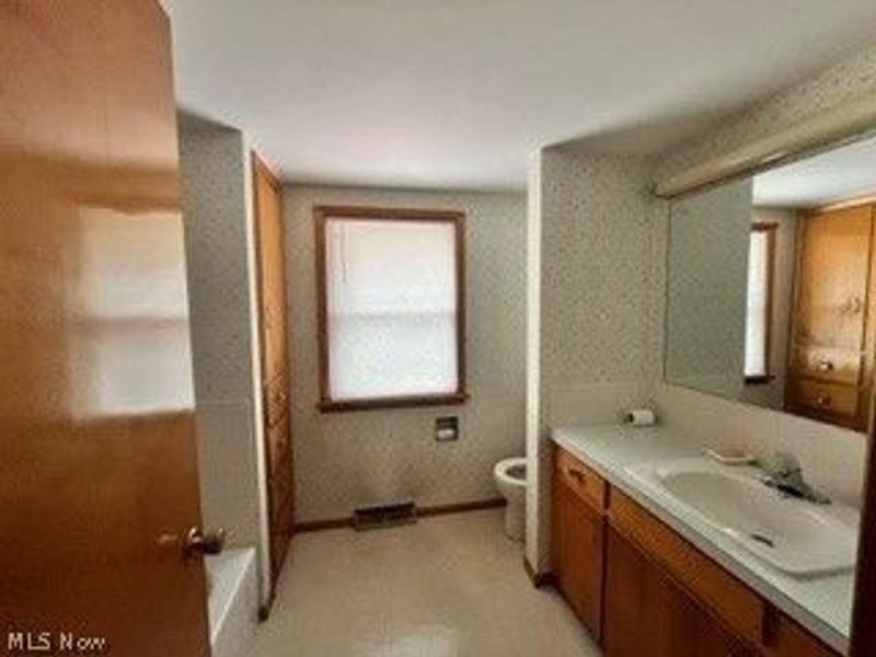 5809 Bosford Street SW, Navarre, OH 44662 Photo 12