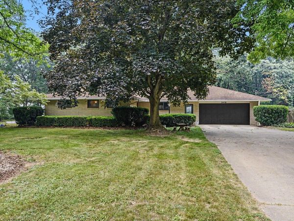 1406 Camp Road, Buchanan, MI 49107