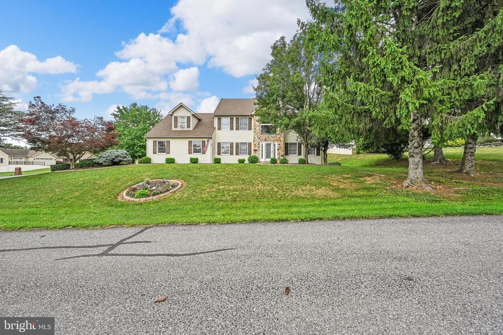 130 VALLEY ROAD , HAMBURG, PA 19526