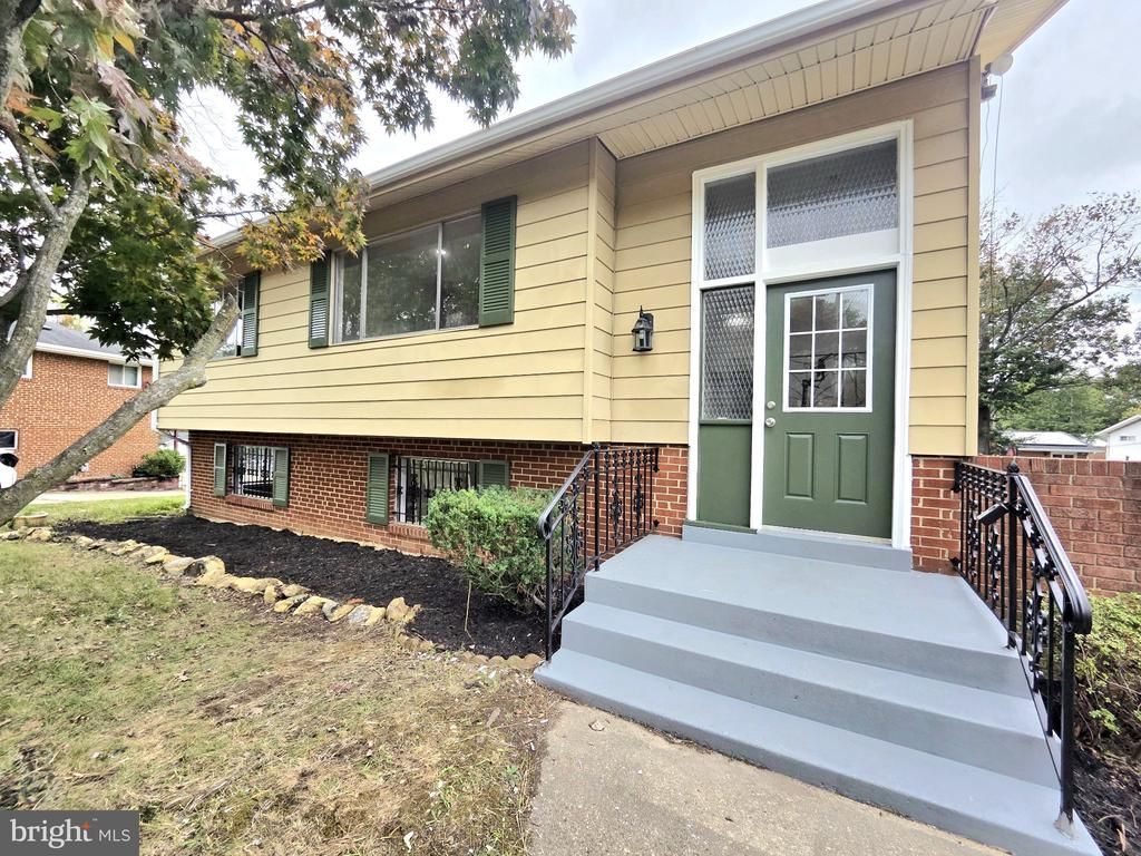 2109 WINTERGREEN AVENUE, DISTRICT HEIGHTS, MD 20747