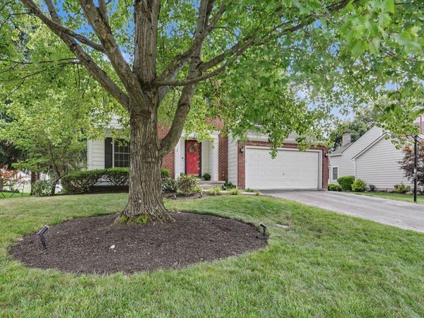 6470 Hermitage Drive , Westerville, OH 43082