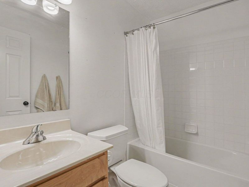 6470 Hermitage Drive, Westerville, OH 43082 Photo 29