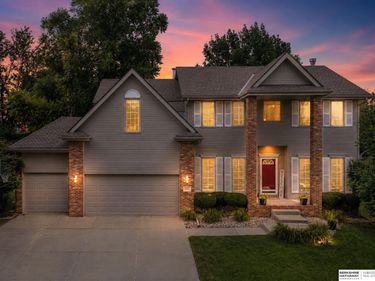 6515 S 159th Avenue, Omaha, NE 68135