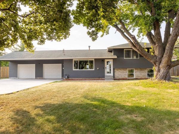316 Cannon View Drive, Red Wing, MN 55066