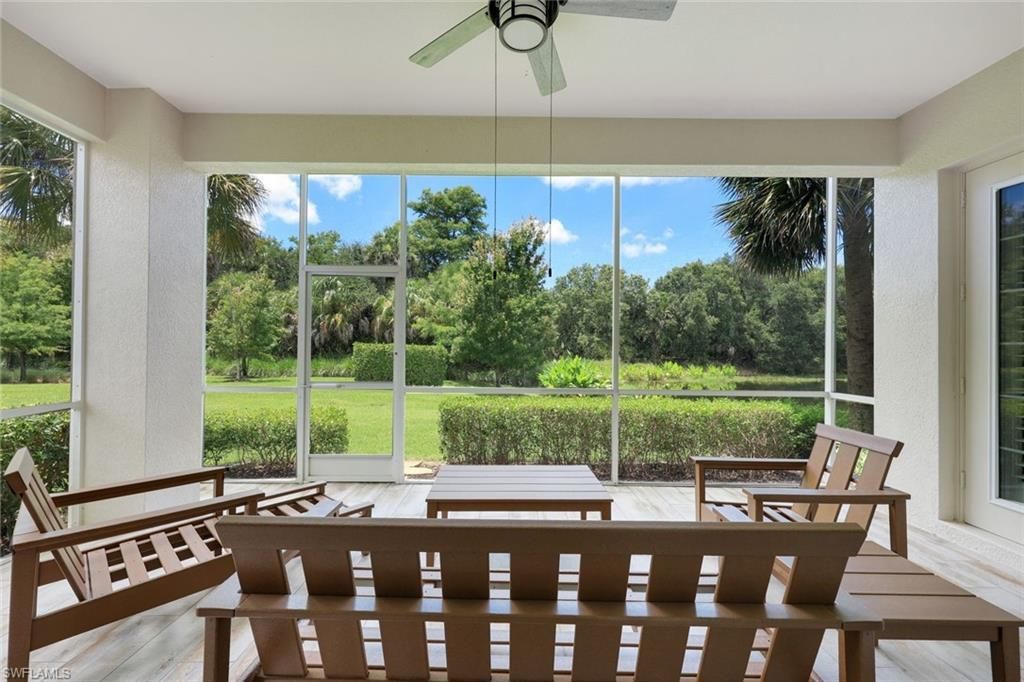 7801 Hawthorne Dr, Unit 2701, Naples, FL 34113 Photo