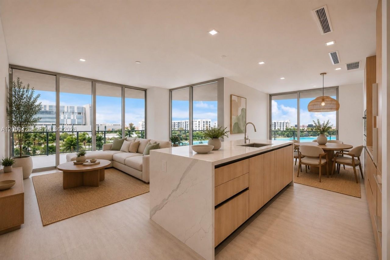 2411 Laguna Circle , Unit 306, Miami, FL 33181 Photo